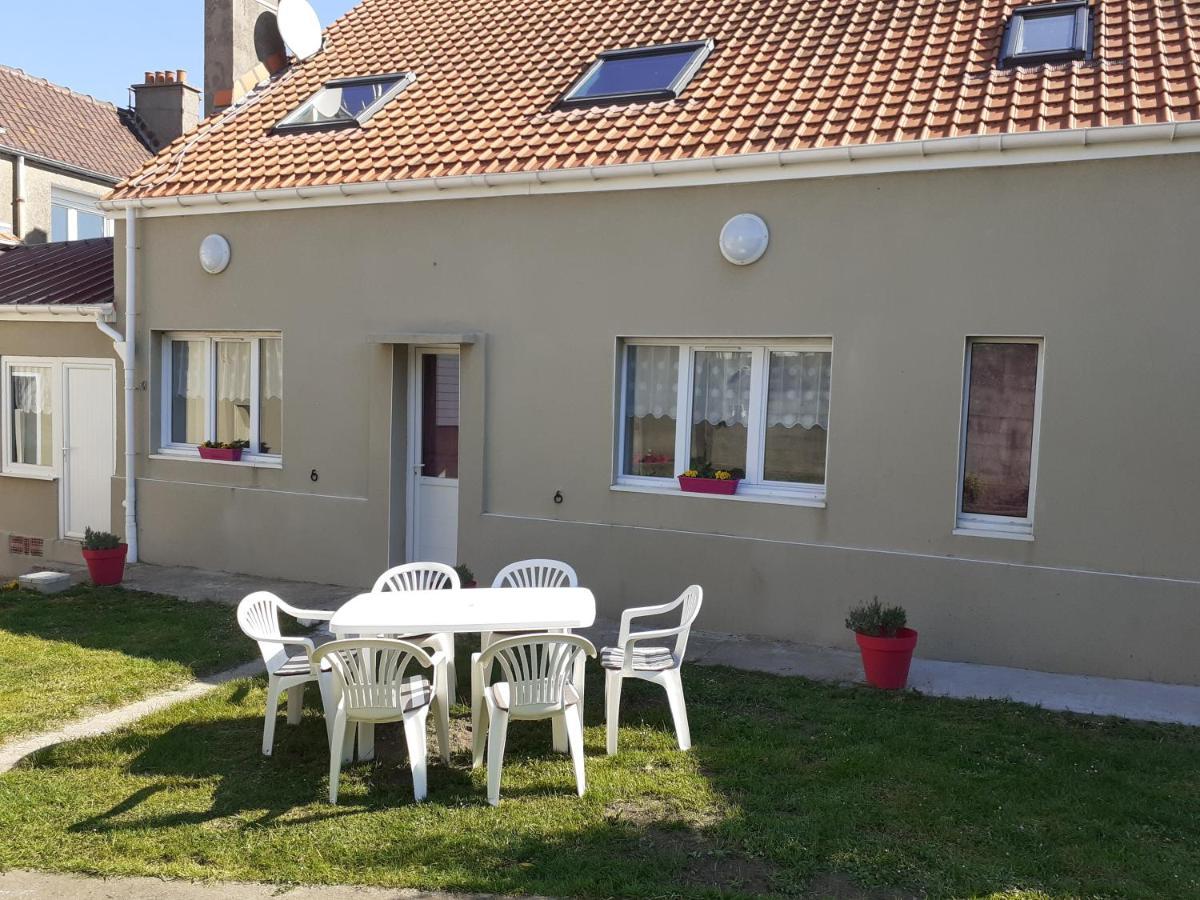 Gite De Ningles Outreau 6 Personnes 2 Chambres Salle De Bain Chacune Exterior foto